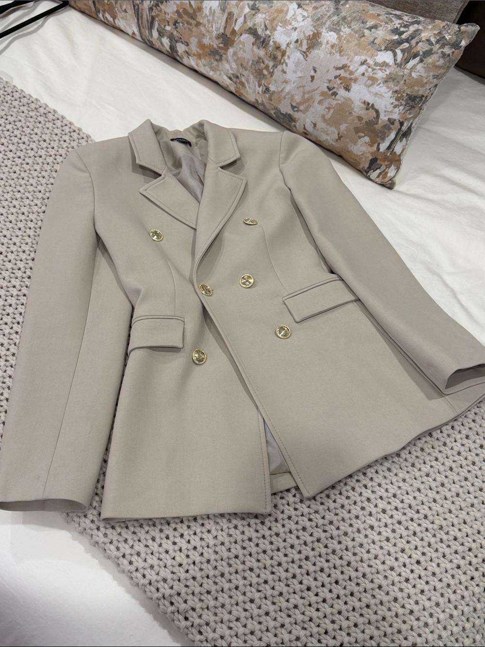 Karen Millen Blazer, Beige - Picture 3 of 5